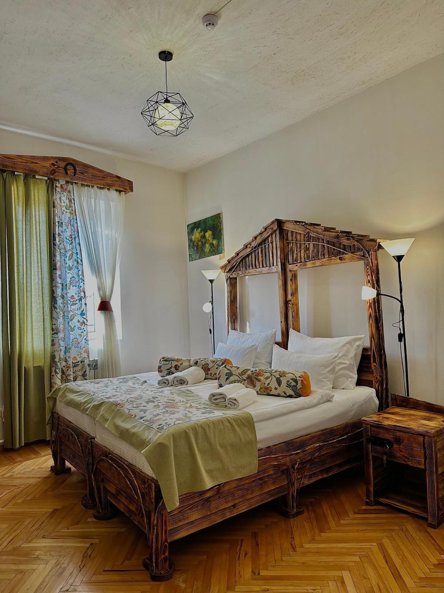 Machanents Art Hotel Vagharshapat Exterior foto