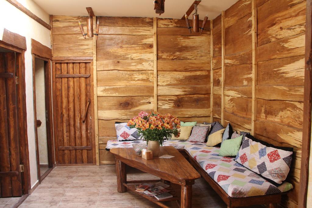 Machanents Art Hotel Vagharshapat Exterior foto
